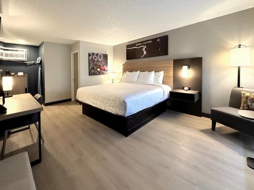 Downtown Hotel | Thunderbird Lodge