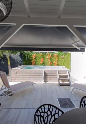 Morel House | TI alizés - 2 ch - piscine privée