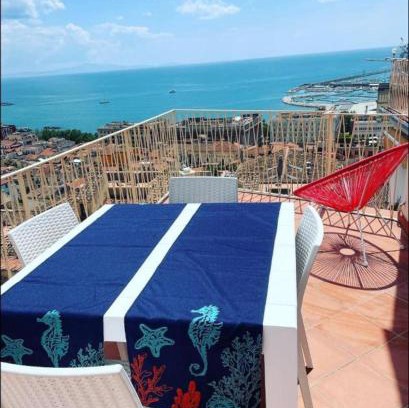 Historical Downtown Salerno Apartment | Ti racconto il mare