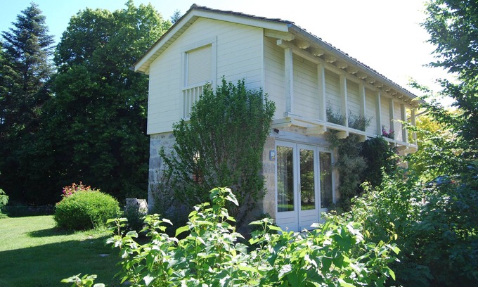 Boisset House | Tiny and very comfortable traditionnal Cottage for 2-3 people; garden and pool