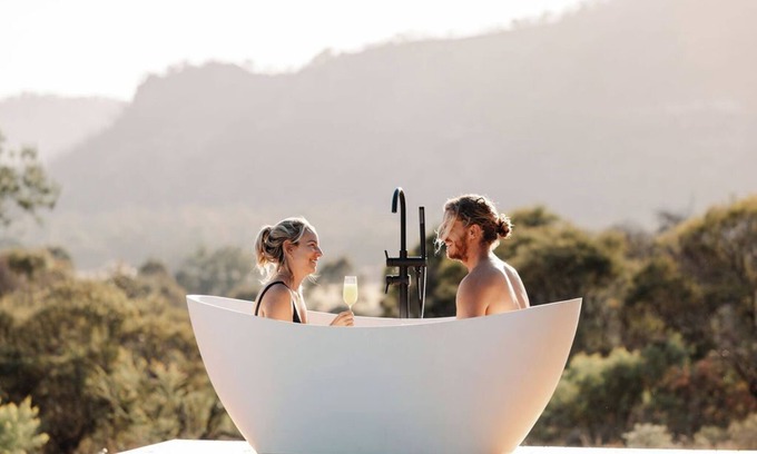 Coxs Crown Cabin | Tiny Aura.