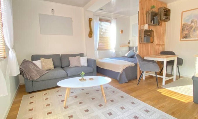 Bad Fallingbostel House | Tiny Haus Straußenblick 2