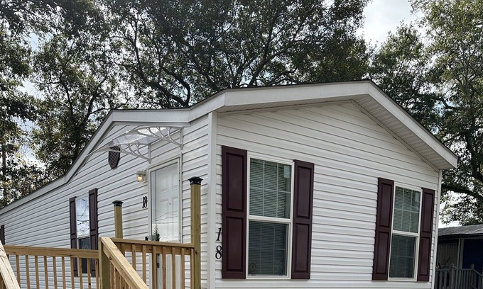 Columbia House | Tiny HAVEN House
