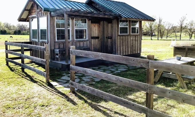 Ferris House | Tiny House Cottage at Mars Hill Farm