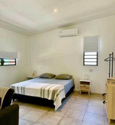 Moorea-Maiao Ski Chalet | Tiny House Moorea Haylee