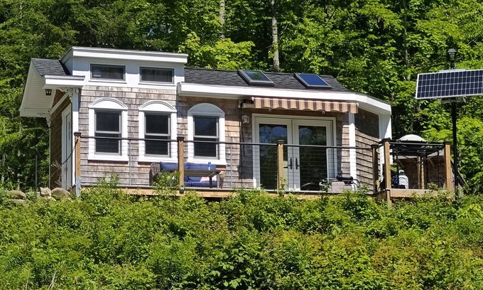 Lower Waterford Cottage | Tiny House Nature Retreat