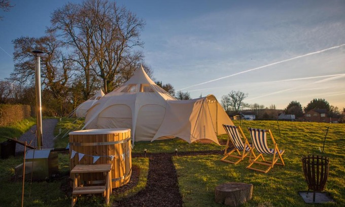 West Buckland Resort | Tone valley view glamping