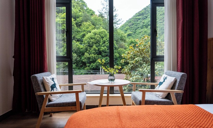 Tonglu County Hotel | Tonglu You Jian Shui Zhi Lin B&B