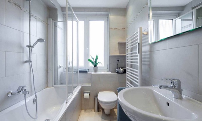 Konigsplatz Apartment | Top-apartment With Balcony in Best Location