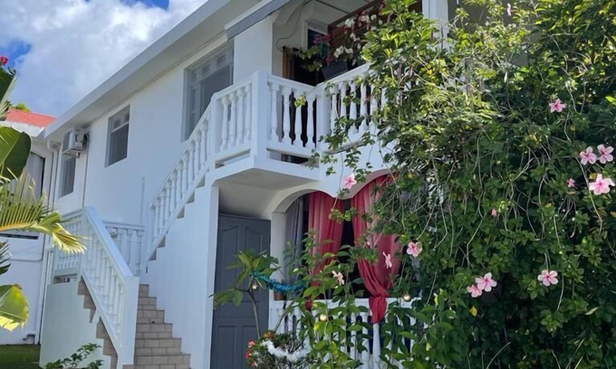 Trois-Rivieres Apartment | Top of villa, beautiful terrace, beach nearby