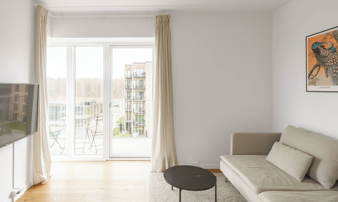 Odense Apartment | Top quality 1-bed w/balcony - 328