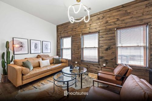 Covington Apartment | Top-Rated 1BR Near Convention Center & Parking