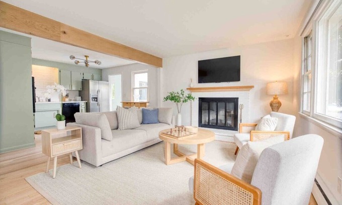 Fairfield House | Top Rated Gem, Fire Pit, Near Beach, Fairfield U, 90 min to NYC
