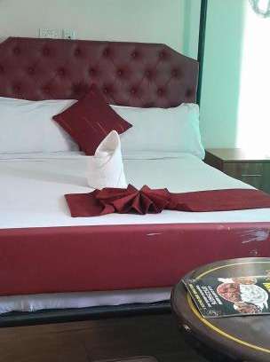 Ngara Hotel | Toque Grill B&B
