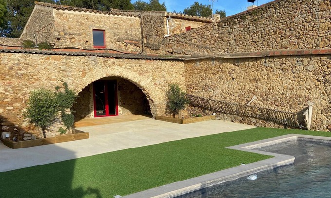 Pals House | Torre Bertrana by Duquessa Hotel Collection