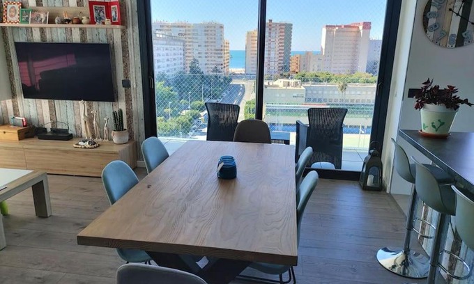 Cadiz Apartment | Torre D'Arenas, playa Victoria, piscina y parking