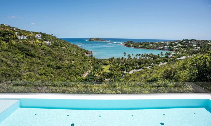 Mont Jean Villa | Tortue in Marigot by Personal Villas - Luxurious Modern Haven