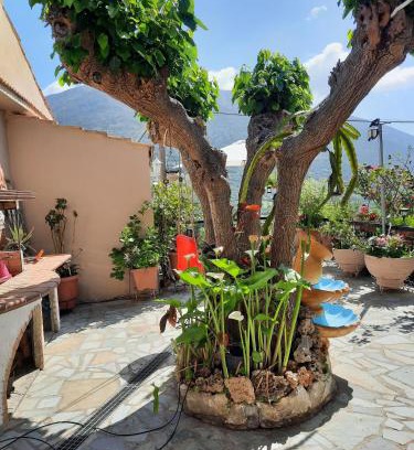 Dhrakata House | Toulas House
