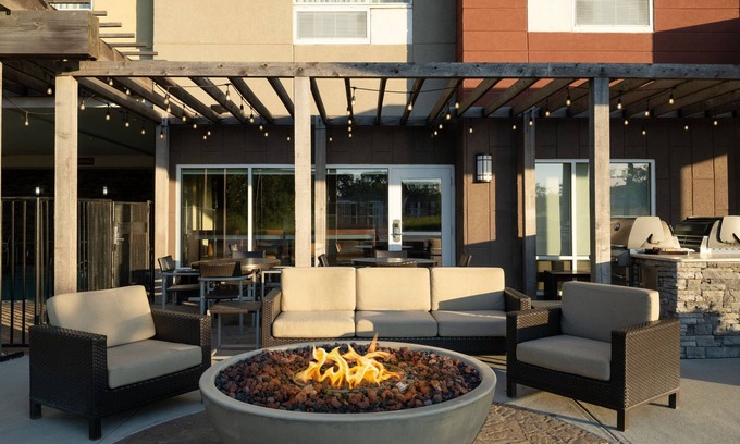 Milton Hotel | TownePlace Suites by Marriott Lafayette South