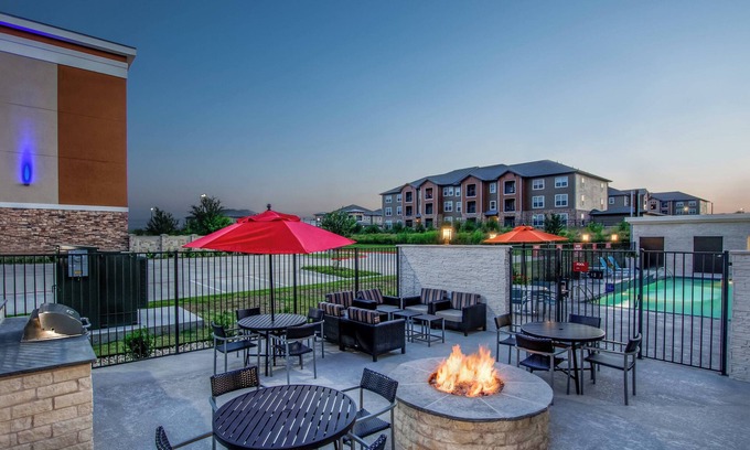 Waco Hotel | TownePlace Suites by Marriott Waco South