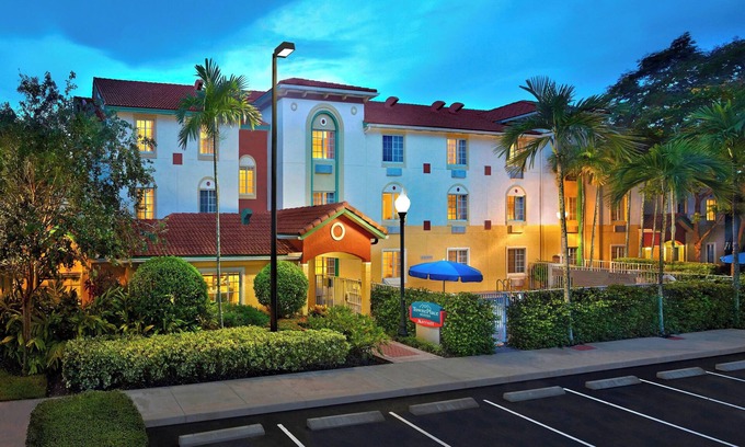 Weston Hotel | TownePlace Suites by Marriott Fort Lauderdale Weston