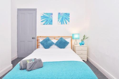 Stoke-on-Trent House | Townhouse @ Hanley Road Stoke