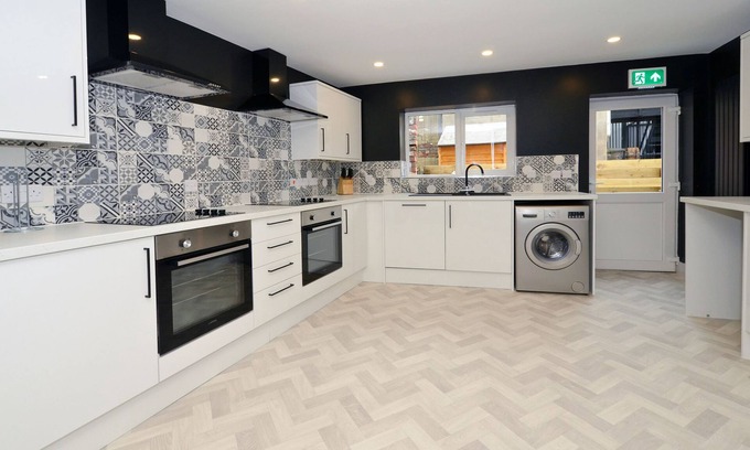 Stoke-on-Trent House | Townhouse Plus @ London Road Stoke