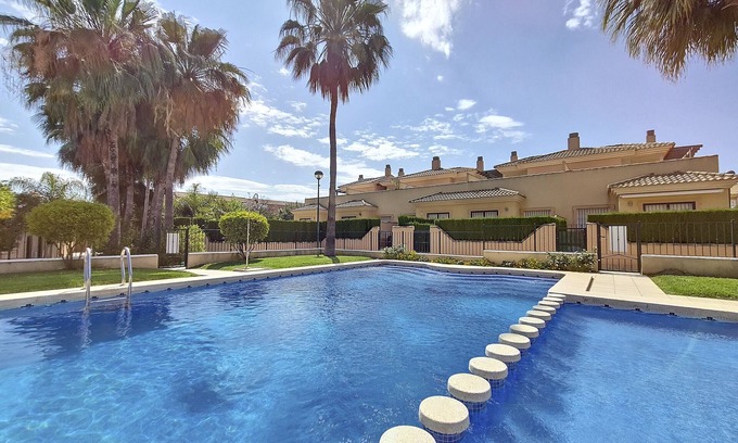 El Algar House | Townhouse with communal pool