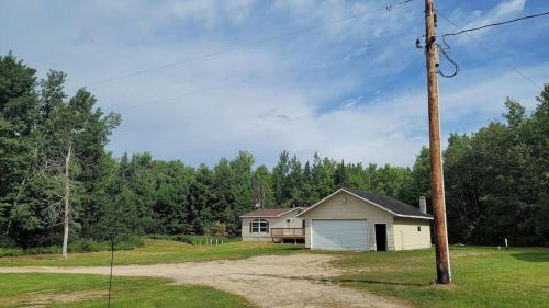Nashwauk Township House | Trails and fishing paradise