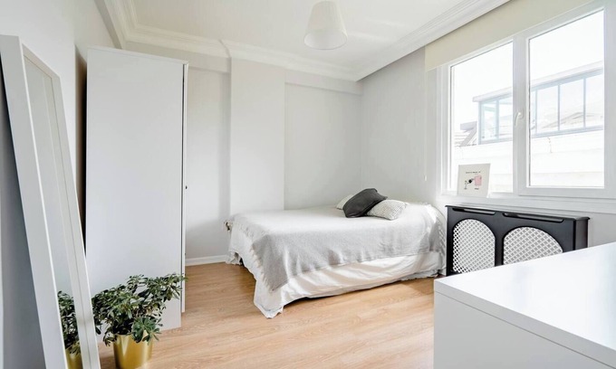 Kadikoy Apartment | Tranquille and Artsy Dublex Home with Terrace @ Museum Gazhane