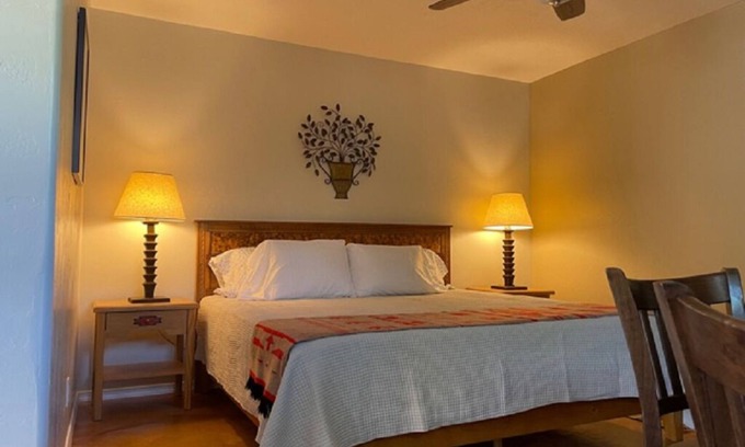 Rio Grande Blvd Apartment | Tranquilo Guest Suite in the North Valley, close to I-40 and Old Town