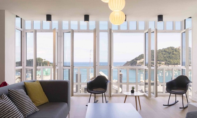San Sebastian Centro Apartment | Treasure | The Rentals Collection