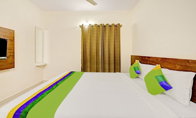 Bilekahalli Hotel | Treebo Trend Rishan Suites