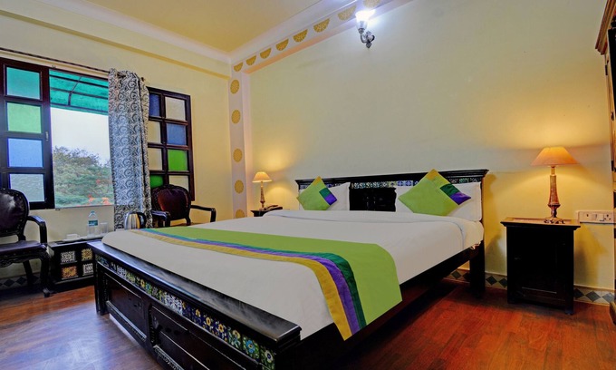 Vidhyadhar Nagar Hotel | Treebo Trend Utsav Niwas