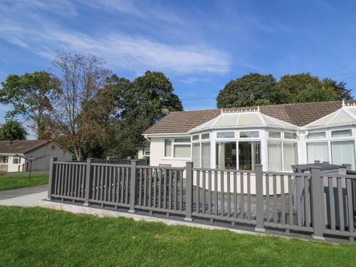 Ciliau-Aeron House | Trem-Yr-Afon