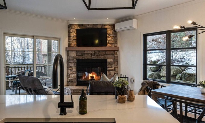 Mont-Tremblant Condo | Tremblant Prestige - Plateau 228-3