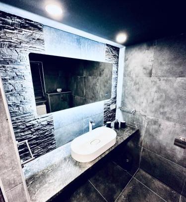 Karacsond House | Trendy House 65