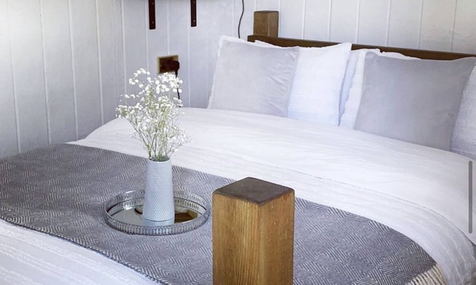 St Austell Apartment | Trethowels Grey Hidden hut