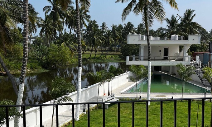 Kalapettai Hotel | Trigon Retreat