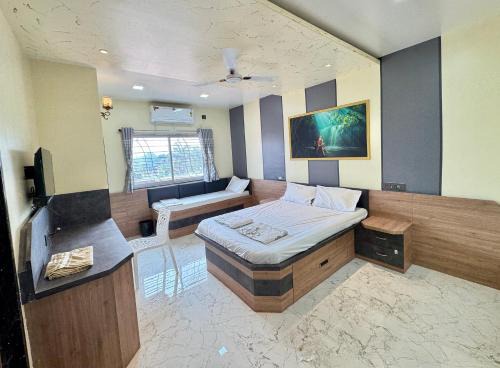 Aundha Nagnath Cabin | Trinetra Yatri Niwas