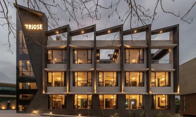 Hudco Colony Hotel | Triose Boutique Hotel Lonavala