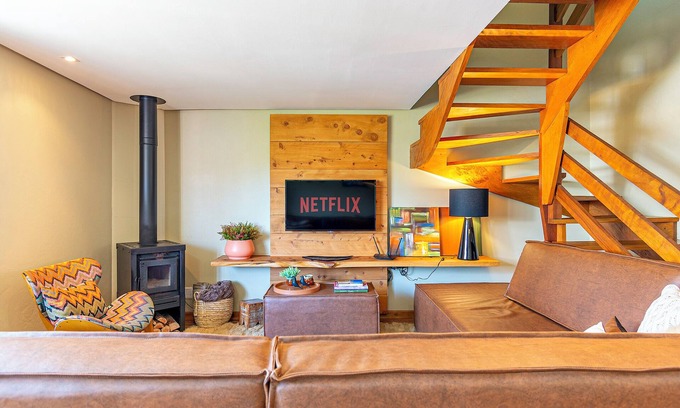 Centro House | Triplex with 3 Suites in Canela, close to Catedral de Pedra.