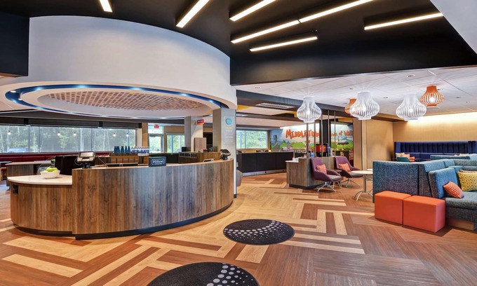 Mechanicstown Hotel | Tru by Hilton Middletown