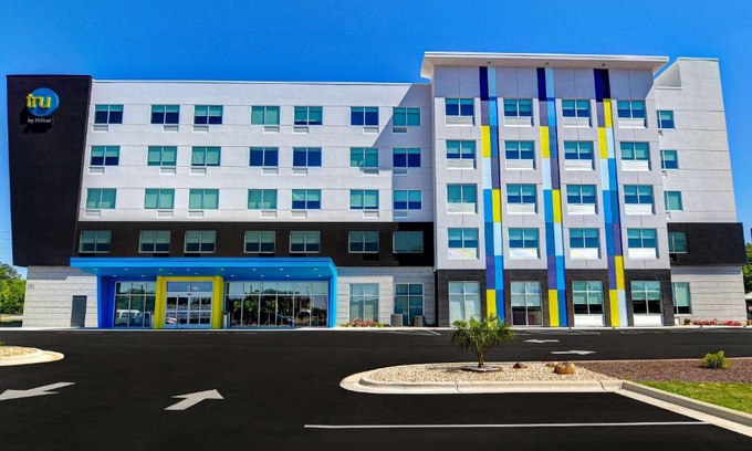 Rocky Mount Hotel | Tru By Hilton Rocky Mount, Nc