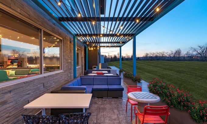 Sharonville Hotel | TRU BY Hilton Sharonville