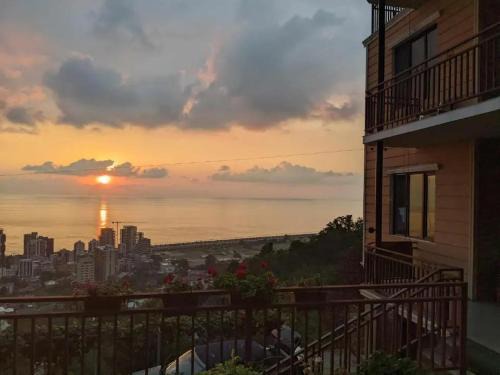 Gonio House | Tsisa House