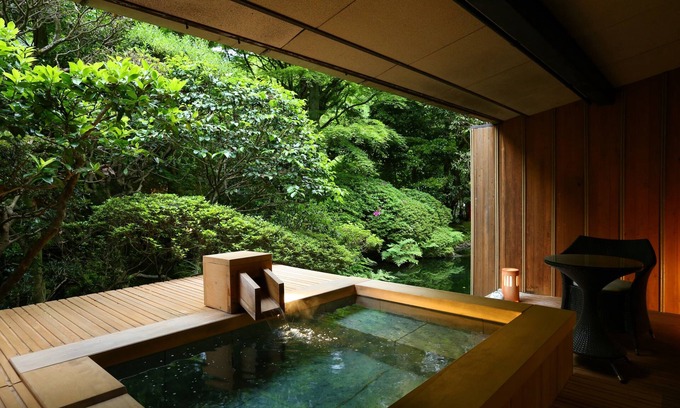 Yugawara House | Tsubaki
