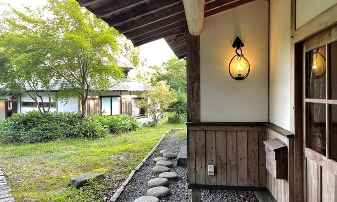 Kokonoe House | Tsuki no An -Cottage Moon- 月の庵- 大自然と木に囲まれた一軒家