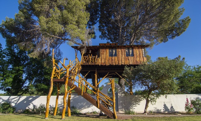 Tubac Cabin | Tubac Treehouse - built by the Treehouse Guys, LLC.