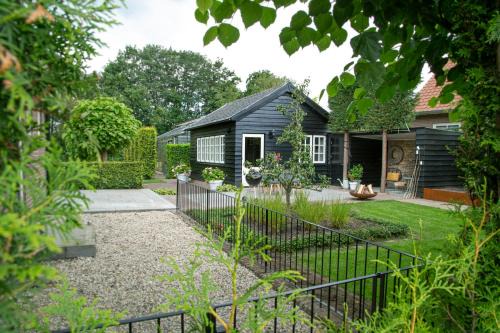 Velp House | Tukken op de Tol